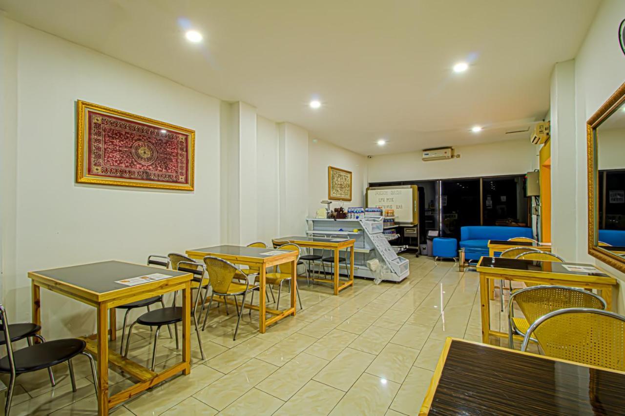 Bungur Inn Syariah Jakarta Buitenkant foto